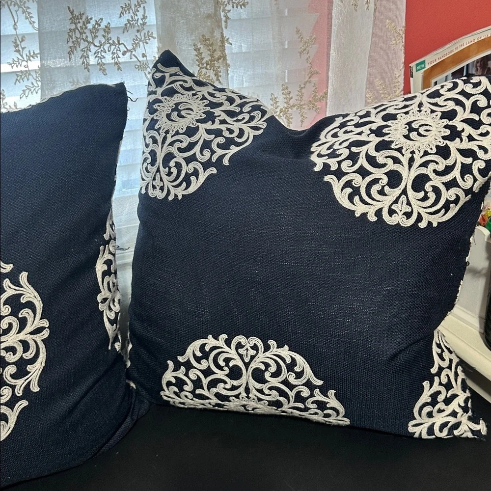 Navy blue white floral design set of 2 decor pillow